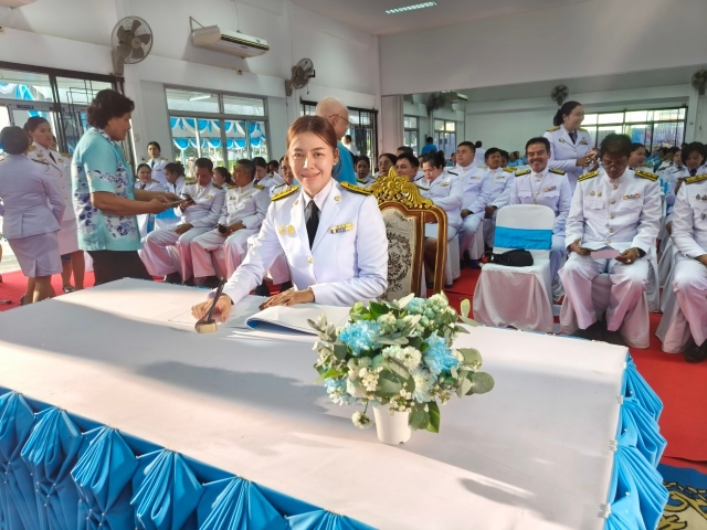 โครงการจัดงานวันเฉลิมพระชนมพรรษาสมเด็จพระบรมราชชนนี พันปีหลวงและวันแม่แห่งชาติ (12 สิงหคม)